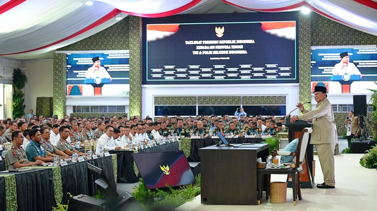 Arahan Prabowo kepada Jenderal TNI dan Polri di Istana Kepresidenan