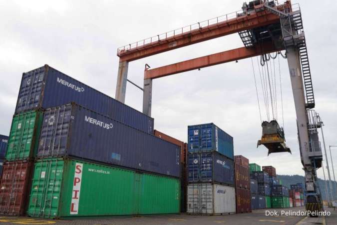 Pelindo Perkuat Pengawasan Logistik di Surabaya dengan Penambahan Dua Scanner Kontainer