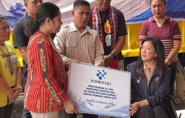 Pengiriman Perangkat Starlink untuk Memperkuat Koneksi Internet Pasca Gempa di NTT