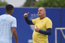 ---
Pernyataan Bojan Hodak Jelang Pertandingan Persib Bandung vs Arema FC Menjadi Peringatan Penting

---