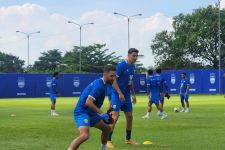 ---
Persib Hadapi Tantangan dari Bhayangkara FC untuk Kebangkitan Tim

---