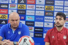 Kemenangan Dramatis Persib atas Bali United: Bojan Hodak Jelaskan Kecolongan Gol
