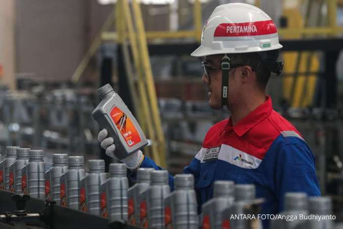 Dampak Harga Minyak Global Terhadap Fluktuasi Harga Oli di Dalam Negeri