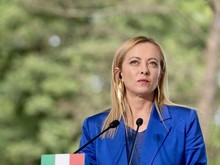 Perdana Menteri Italia Dukung Paus Leo setelah Kritik Trump Terkait Penolakan Perang AS-Iran