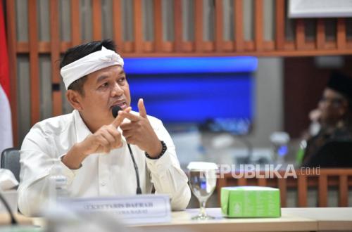 Pemerintah Provinsi Jawa Barat Larang Penggunaan Jalan untuk Hajatan