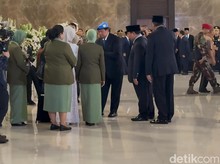 Prabowo dan SBY Hadiri Pemakaman Tiga Prajurit yang Gugur di Lebanon