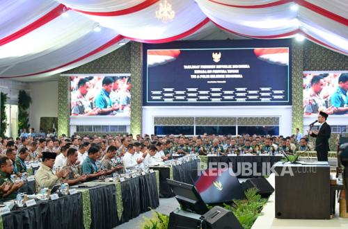 Prabowo Ajak 800 Perwira TNI-Polri Bahas Tantangan Bangsa