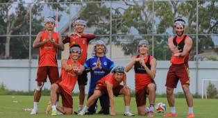 Prediksi Pertandingan PSM Makassar Melawan Persik Kediri: Upaya Jauh dari Zona Merah