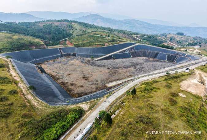 Peresmian PSEL Legok Nangka, DPR Minta Pemda Siapkan 3% APBD untuk Infrastruktur