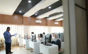 Lebih dari 30.000 Calon Mahasiswa Mengikuti Seleksi UTBK-SNBT 2026 di UNS dan ISI Solo