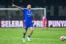 Marc Klok Ungkap Peluang Persib Bandung di Tengah Tekanan Klasemen