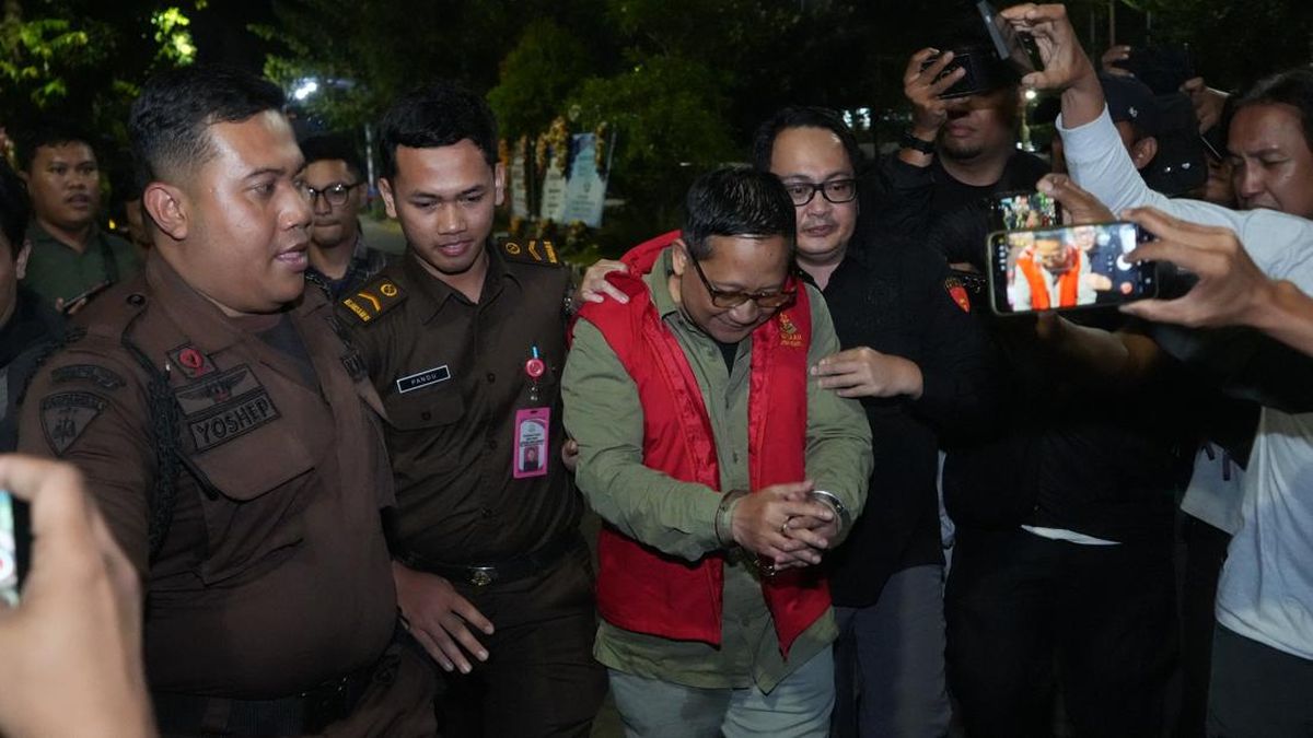 Modus Korupsi Mantan Dirut Kebun Binatang Surabaya Terungkap