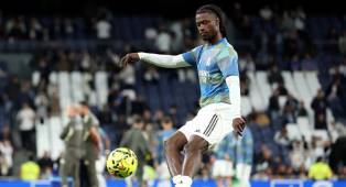Real Madrid Pertimbangkan Menjual Eduardo Camavinga
