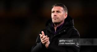 Rob Edwards Apresiasi Keputusan Transfer Wolves, Persiapkan Musim Panas