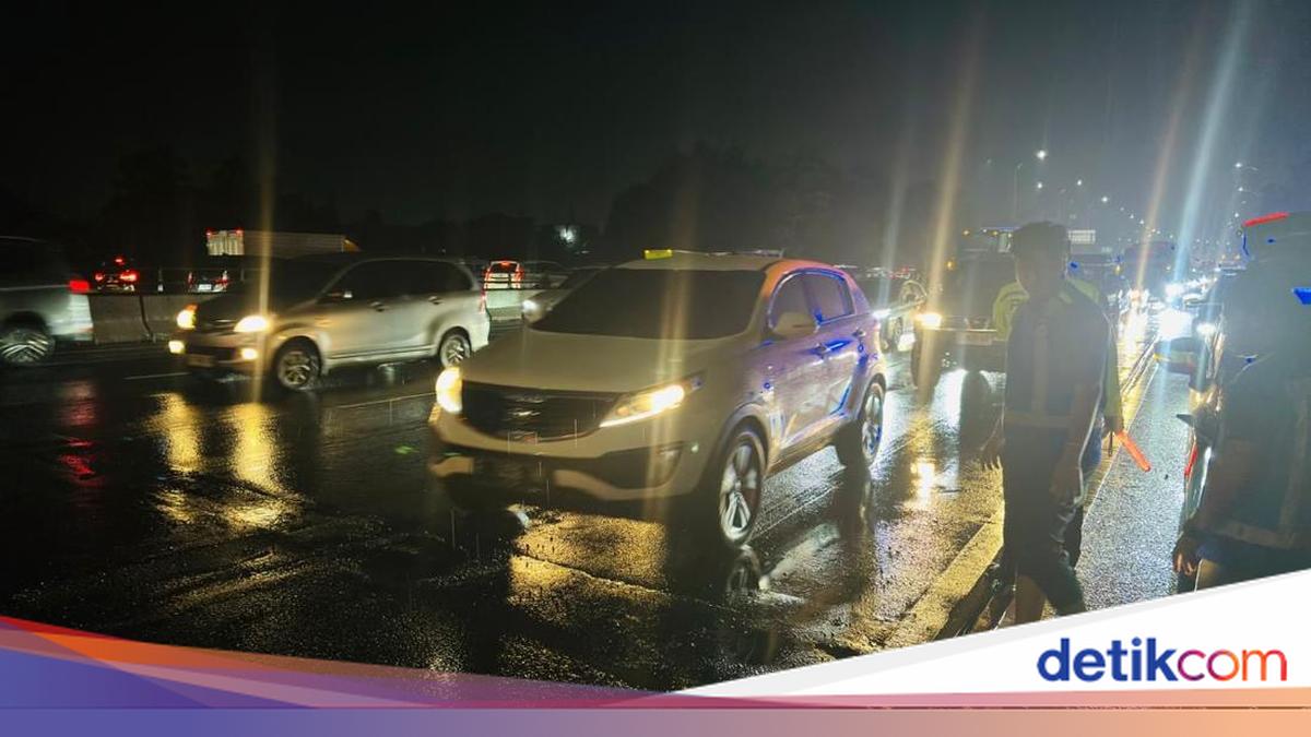 Kecelakaan Pecah Ban Massal di Tol Jagorawi, Jasa Marga Siapkan Ganti Rugi