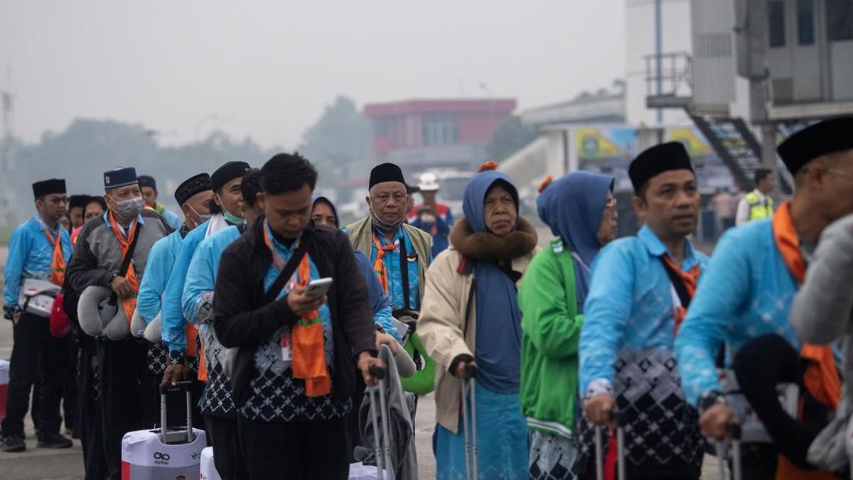 Sindikat Haji Ilegal Terbongkar: 8 Penyalur Gunakan Visa Tenaga Kerja Sejak 2024