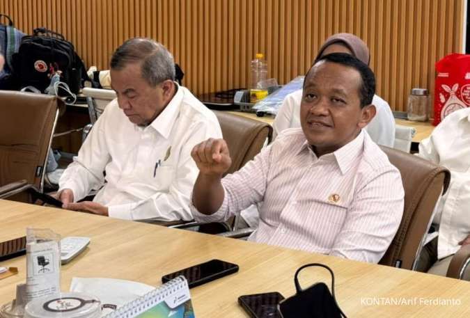 ---
Pembatasan Pertalite untuk Kalangan Mampu Masih Dalam Pertimbangan, Kata Bahlil

---