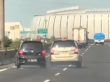 Sopir Mobil Livina Pertimbangkan Tindakan Hukum Terhadap Sopir Innova Pasca Insiden di Tol Kemayoran