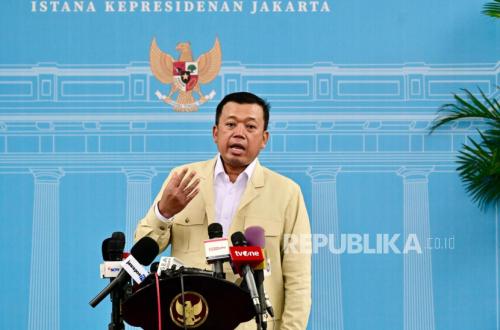 Survei Matriks: Pigai dan Nusron Dinilai Sebagai Menteri Terburuk