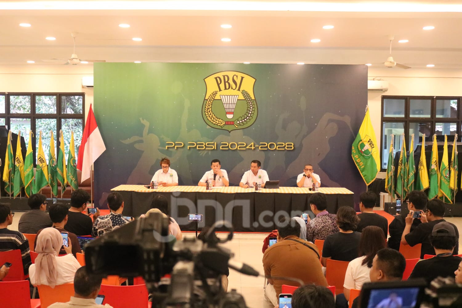 ---
Evaluasi PBSI Pasca Kegagalan Tim Putra di Thomas Cup 2026

---