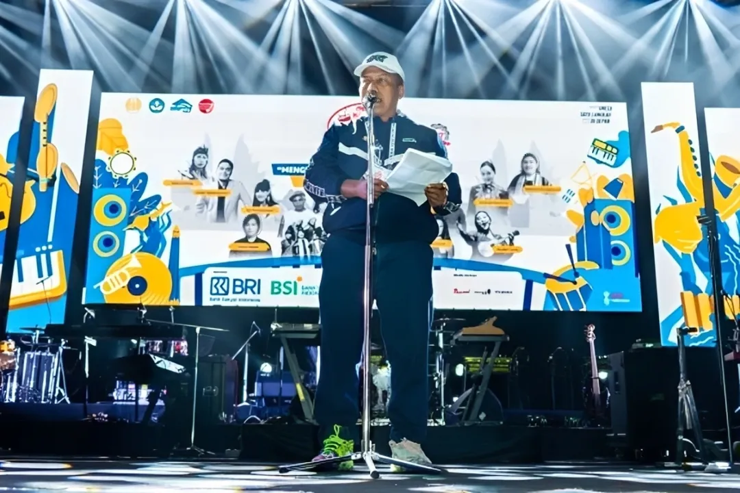 Festival Kebangsaan Unesa: Harmoni Musik dengan Penampilan Slank dan Once Mekel