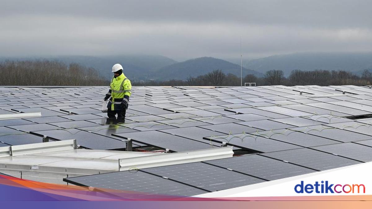 Uni Eropa Anggap Teknologi Surya China Berisiko Terhadap Keamanan Energi
