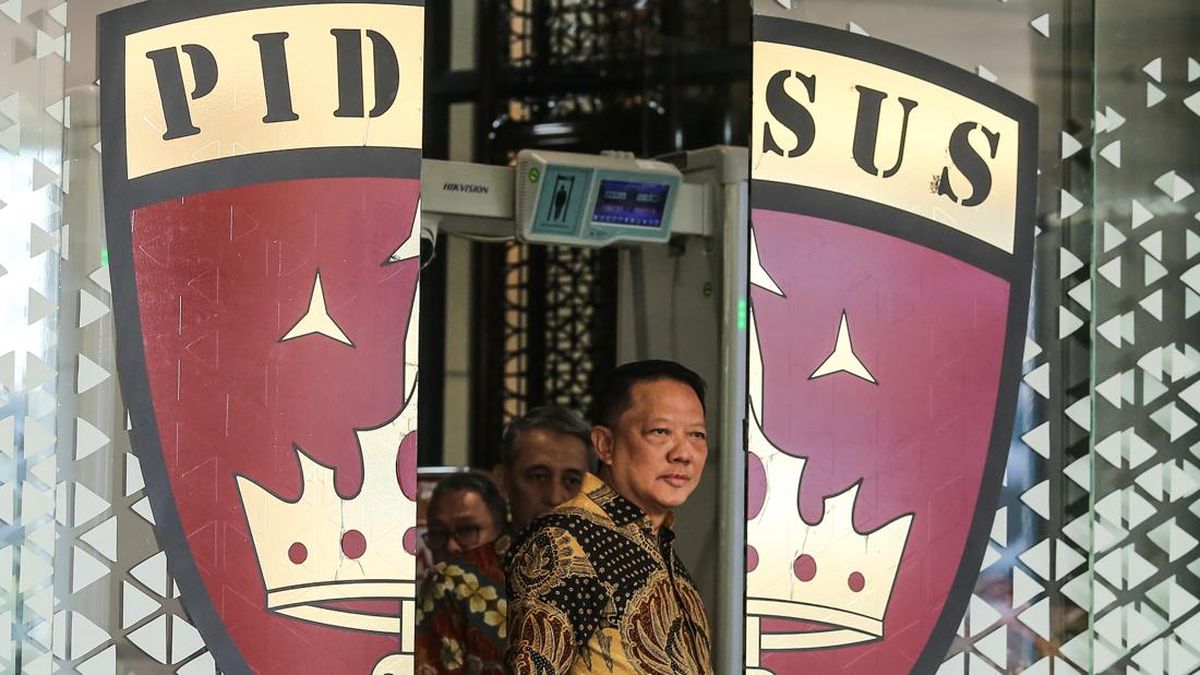Kejagung Terbitkan Tiga Sprindik Baru, Status Febrie Tetap Tersangka