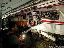 Kecelakaan Kereta di Bekasi: Lima Korban Tewas, Tiga Terjebak di Lokasi